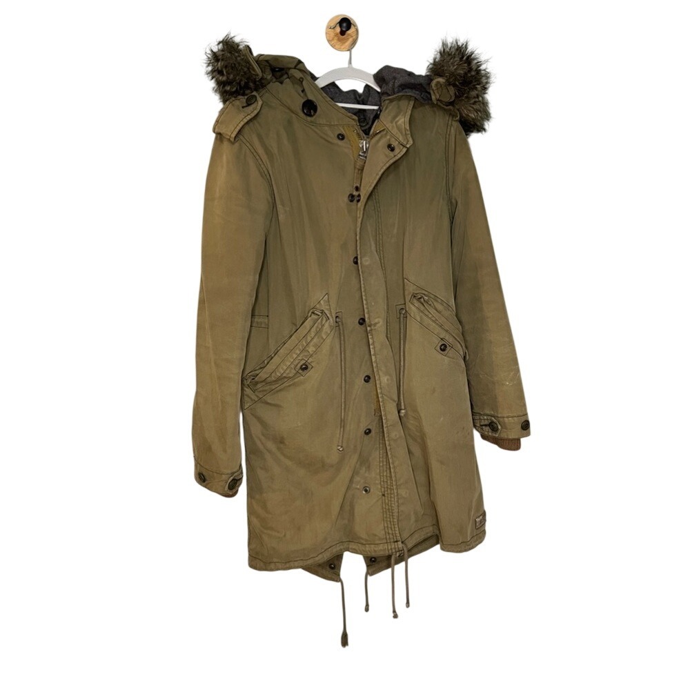 Aritzia TNA‎ Britannia Fleece Lined Parka in Combat